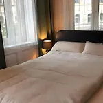 Apartament Ferienzimmer Tybinga
