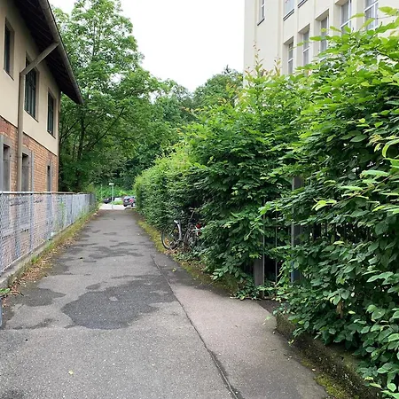Apartament Ferienzimmer Tybinga