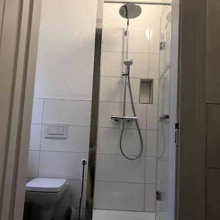 Apartament Ferienzimmer Tybinga