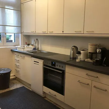 Apartment Ferienzimmer *